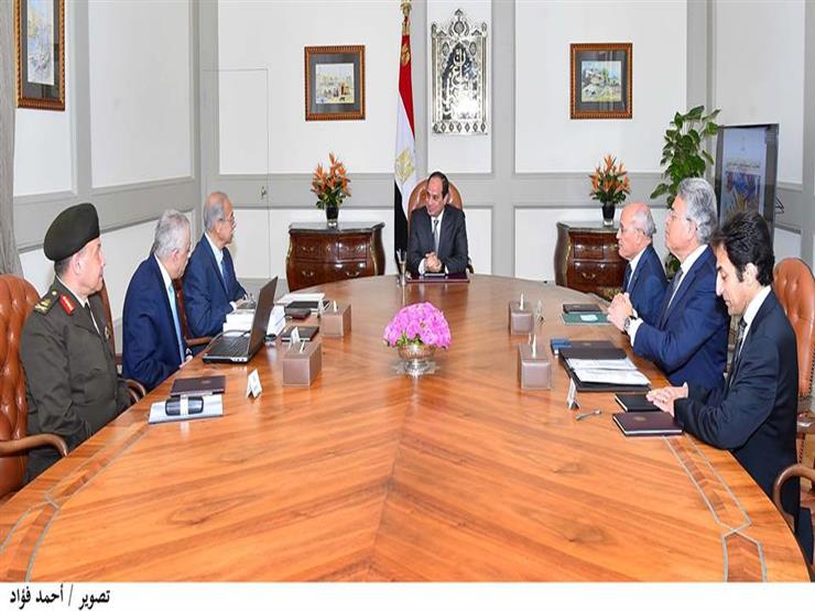 السيسي يناقش استراتيجية تطوير التعليم مع رئيس مجلس الوزراء السيسي يناقش استراتيجية تطوير التعليم مع رئيس مجلس الوزراء