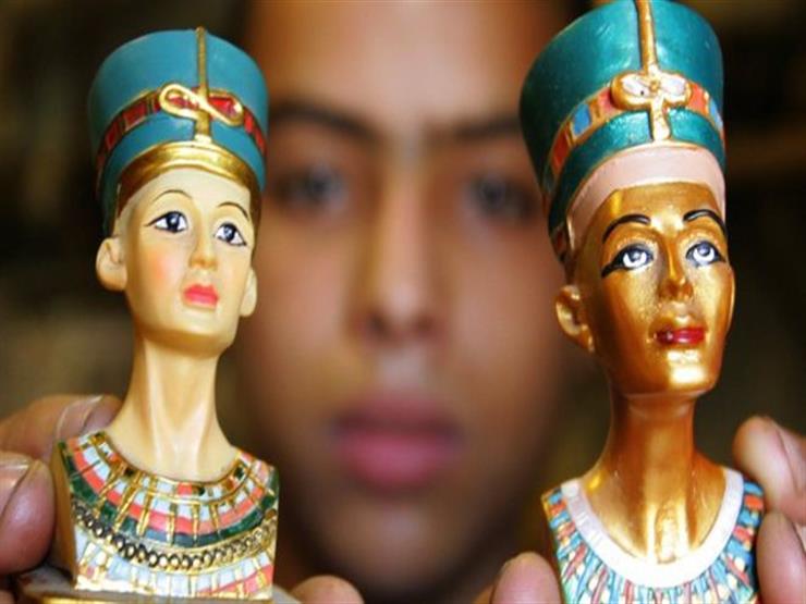 كيف أصبحت بشرة نفرتيتي بيضاء؟ كيف أصبحت بشرة نفرتيتي بيضاء؟