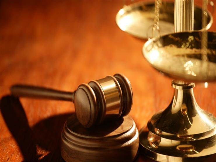اليوم.. محاكمة ضابط شرطة بمكافحة المخدرات بتهمة تقاضي رشوة اليوم.. محاكمة ضابط شرطة بمكافحة المخدرات بتهمة تقاضي رشوة