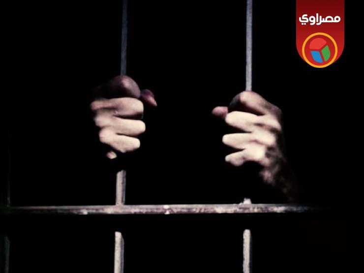 بينهم 3 أجانب.. المشدد من 3 لـ 10 سنوات لمتهمين في الاتجار بالبشر بينهم 3 أجانب.. المشدد من 3 لـ 10 سنوات لمتهمين في الاتجار بالبشر