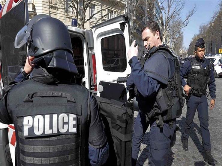 القبض على خمسة أشخاص في عملية لمكافحة الإرهاب بفرنسا القبض على خمسة أشخاص في عملية لمكافحة الإرهاب بفرنسا