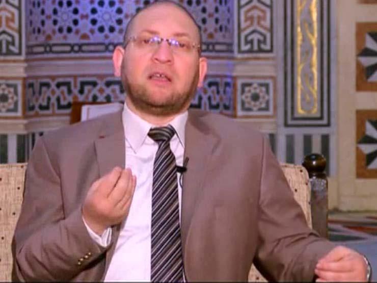 الروبي يوضح الفرق فى كلمتى "الشاهد، والمشهود" في قوله تعالى {وَشَاهِدٍ وَمَشْهُودٍ} الروبي يوضح الفرق فى كلمتى "الشاهد، والمشهود" في قوله تعالى {وَشَاهِدٍ وَمَشْهُودٍ}