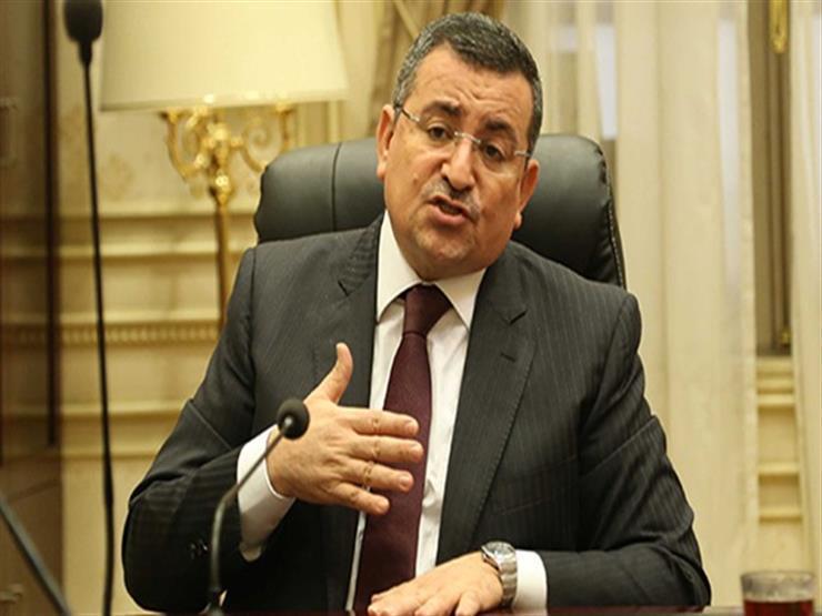 أسامة هيكل: "رواتب الوزراء فضيحة بجلاجل" أسامة هيكل: "رواتب الوزراء فضيحة بجلاجل"