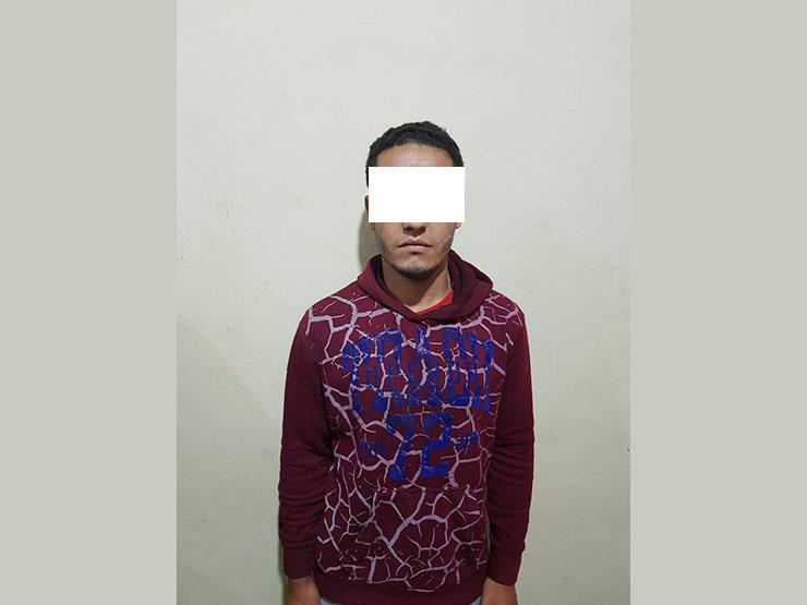 "الطفلة والوحش".. ذبحها بعد فشله في اغتصابها داخل المسجد: "هي اللي صرخت" "الطفلة والوحش".. ذبحها بعد فشله في اغتصابها داخل المسجد: "هي اللي صرخت"
