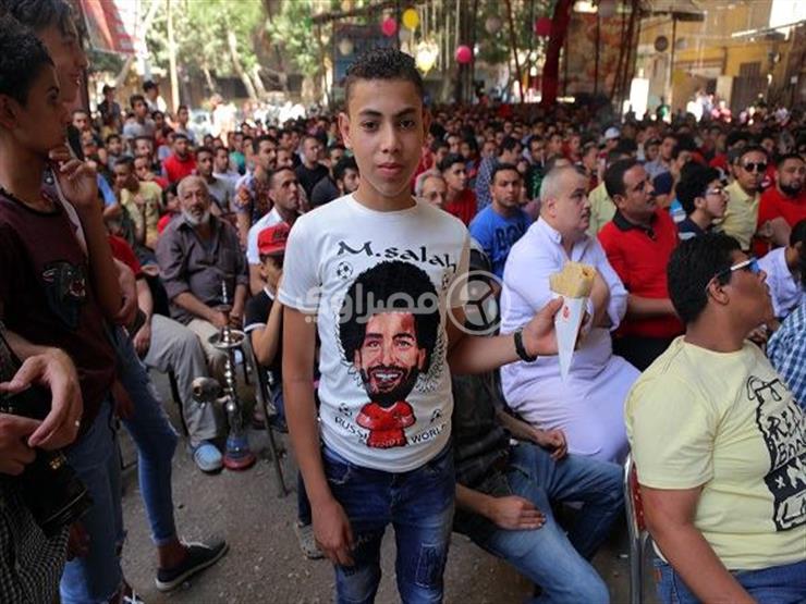 جماهير مصرية تتابع المنتخب في العيد