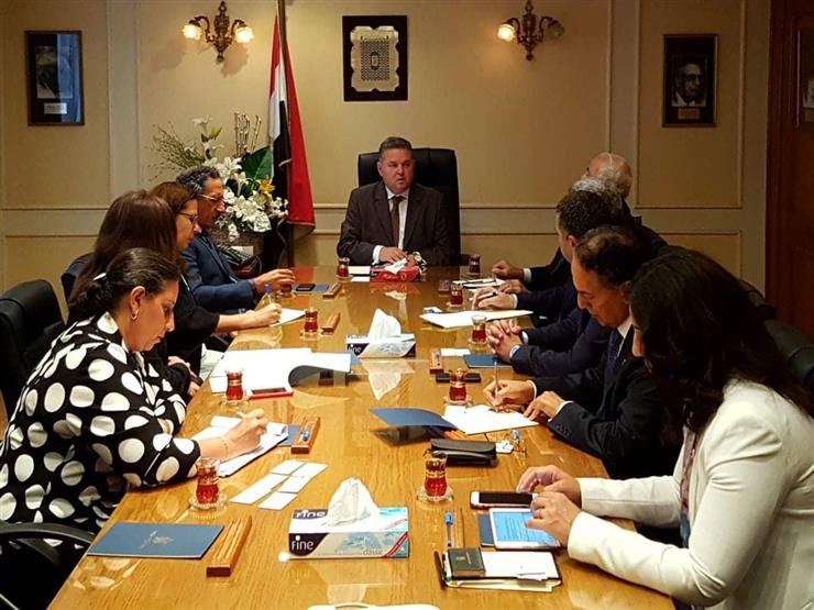 وزير قطاع الأعمال يلتقي وفدًا من غرفة التجارة الأمريكية بالقاهرة وزير قطاع الأعمال يلتقي وفدًا من غرفة التجارة الأمريكية بالقاهرة
