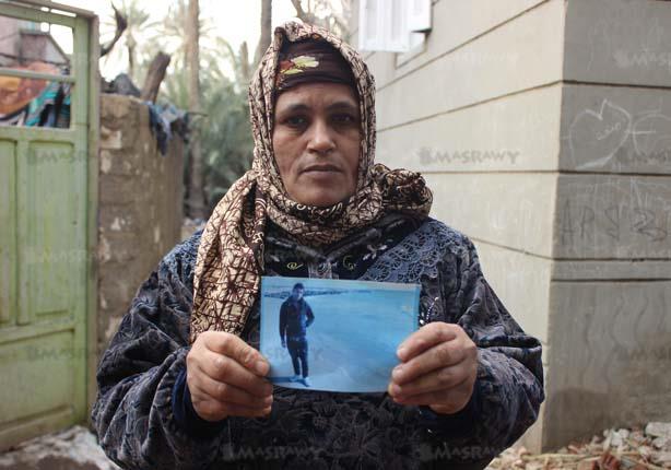 هنيات والدة محمد محتجز في سجن إيطاليا منذ عام بسبب رحلة صيد