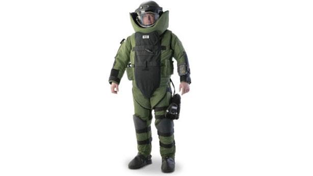 EOD 9 suit