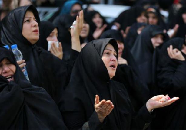 مشيعات في جنازة بعض الضحايا الإيرانيين في حادث منى