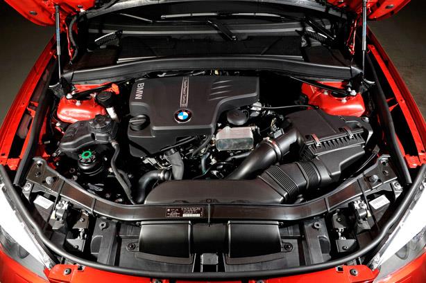 BMW-2.0-liter-turbocharged-four-cylinder-engine-in-X1-xDrive28i