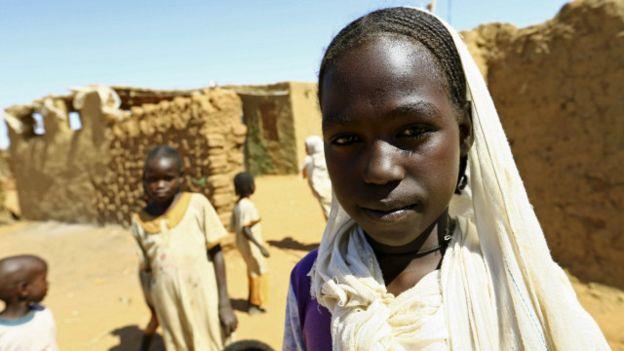 الاقتصاد السوداني تضرر كثيرا منذ انفصال جنوب السودان، وهو ما أثر على حياة 2الناس