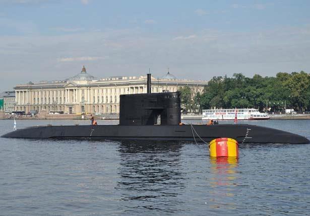 Russian-Project-677-Lada-Class-Diesel-Electric-Submarines-(SSK)-Project-1650-Amur-Class-Submarine-india-china-pakistan-iran-export-veitman-Venezuela-(2)