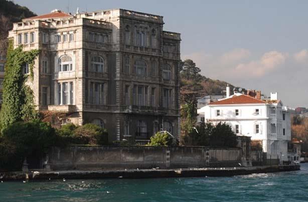 The-Waterfront-Mansion-Turkeytravelcentre