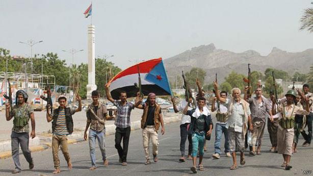 150716073455_yemen__aden_separatists_640x360_afp