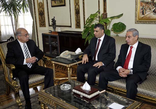 إسماعيل يبحث مع وزير الصناعة العراقي (2)