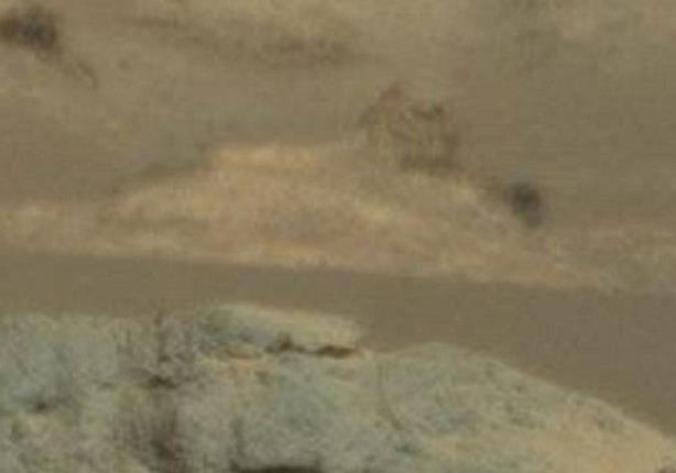 تجمع صخري على المريخ يشبه تمثال أبو الهول