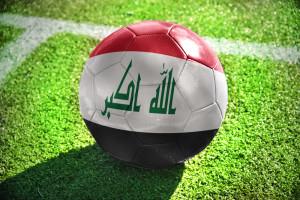 كرة قدم مرسوم عليها العلم العراقي