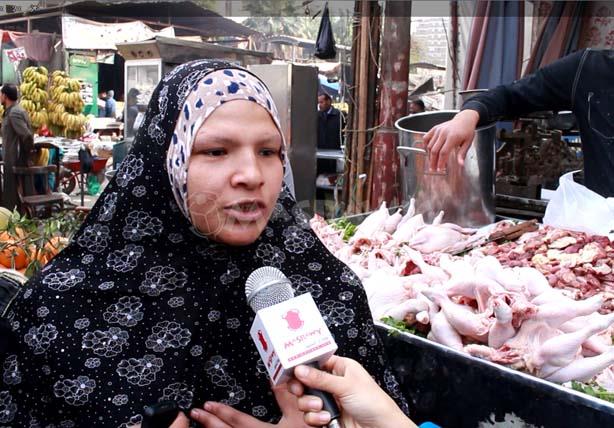 فاطمة عدلت قرارها بشراء الأجنحة لأطفالها من سوق ناهيا لارتفاع أسعار الدواجن