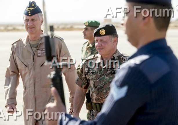 العاهل الأردنى بزيه القوات الملكية الجوية فى عمان - أرشيفية (أ ف ب)