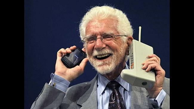 أول هاتف محمول 1973