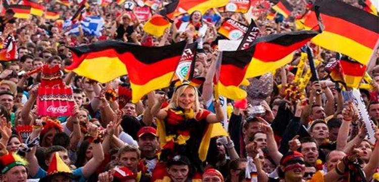 ألمانيا تبدأ مشوار القارات بثلاثية في أستراليا ألمانيا تبدأ مشوار القارات بثلاثية في أستراليا