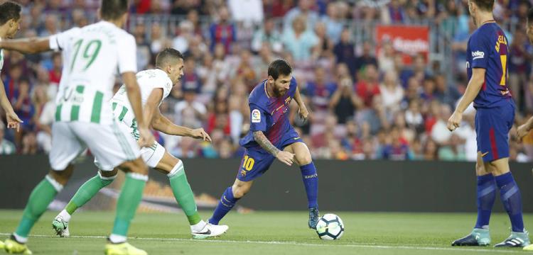 برشلونة ينفض غبار الكلاسيكو بالانقضاض على بيتيس في افتتاح الليجا برشلونة ينفض غبار الكلاسيكو بالانقضاض على بيتيس في افتتاح الليجا