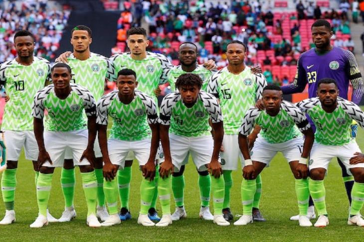 مدرب نيجيريا: سنواجه مشكلة الصيام في أولى مبارياتنا بالمونديال