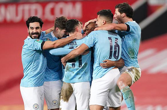 لقطات من مباراة مانشستر يونايتد ومانشستر سيتي