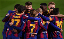 ثلاثية برشلونة أمام اشبيلية