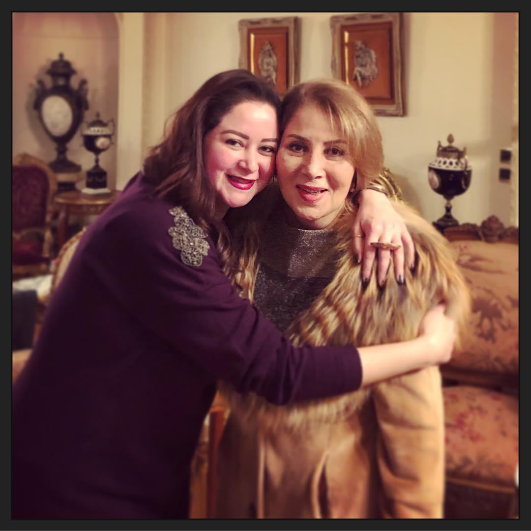 Mai Nour El Sherif publishes a recent photo with her mother