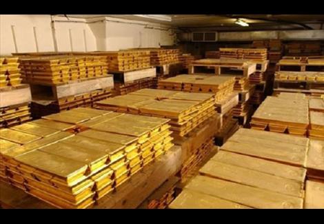 الذهب يقفز متجاوزا 1300 دولار للأوقية عقب اتفاق ''الإنقاذ الأمريكي'' الذهب يقفز متجاوزا 1300 دولار للأوقية عقب اتفاق ''الإنقاذ الأمريكي''