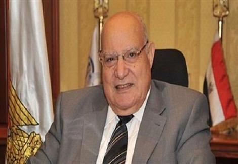 وزير النقل: تشغيل 22 قطاراً إضافياً في الوجهين القبلي والبحري وزير النقل: تشغيل 22 قطاراً إضافياً في الوجهين القبلي والبحري
