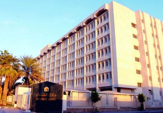 مصدر قضائي: حسن بدراوي من أقوى مرشحين لتولي وزارة العدل مصدر قضائي: حسن بدراوي من أقوى مرشحين لتولي وزارة العدل