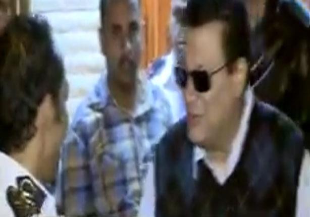بالفيديو.. لحظة خروج ياسر علي بعد إخلاء سبيله بالفيديو.. لحظة خروج ياسر علي بعد إخلاء سبيله