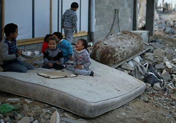 وزراء بحكومة الوحدة الفلسطينية يزورون غزة بعد ''مخاوف أمنية'' وزراء بحكومة الوحدة الفلسطينية يزورون غزة بعد ''مخاوف أمنية''