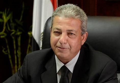 وزير الرياضة: الحكومة لا ترغب في السيطرة على الأندية وزير الرياضة: الحكومة لا ترغب في السيطرة على الأندية