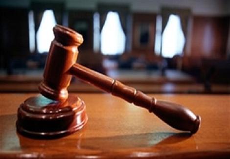 حقوقيون: السلطة لن تقبل فكرة المحاكمة على جرائمها حقوقيون: السلطة لن تقبل فكرة المحاكمة على جرائمها