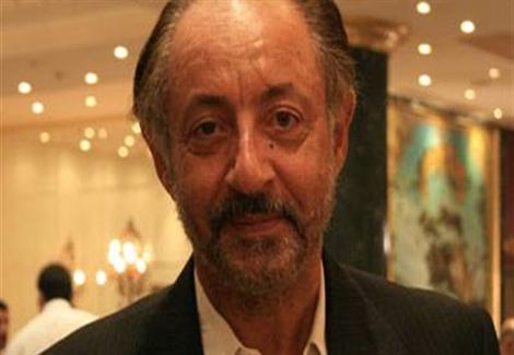 عبد العزيز مخيون لرامز جلال "انت كدة إزاي!" عبد العزيز مخيون لرامز جلال "انت كدة إزاي!"