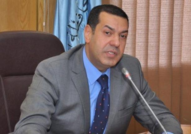 عبر الفيديو كونفرنس.. محافظ أسيوط يطالب بإجازة غدا لتسهيل انتقال العاملين عبر الفيديو كونفرنس.. محافظ أسيوط يطالب بإجازة غدا لتسهيل انتقال العاملين