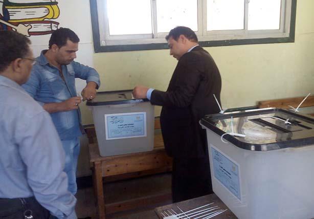 الانتخابات في سيناء: تزايد إقبال الناخبين بمدينة بئر العبد وحضور ضعيف برفح والشيخ زويد الانتخابات في سيناء: تزايد إقبال الناخبين بمدينة بئر العبد وحضور ضعيف برفح والشيخ زويد