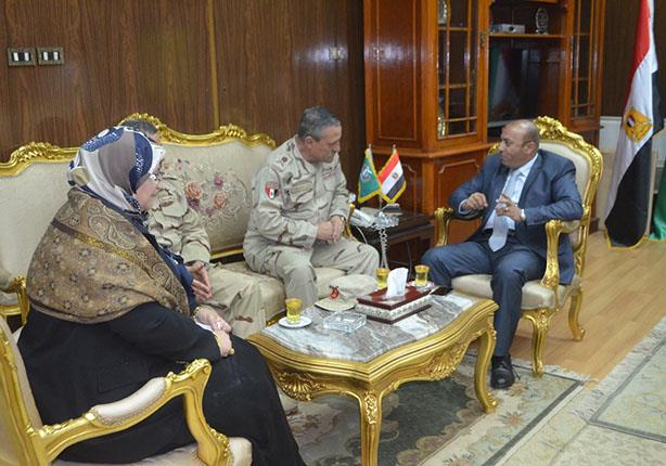 مدير إدارة المدرعات ومحافظ المنوفية يناقشان تأمين فرز الانتخابات مدير إدارة المدرعات ومحافظ المنوفية يناقشان تأمين فرز الانتخابات