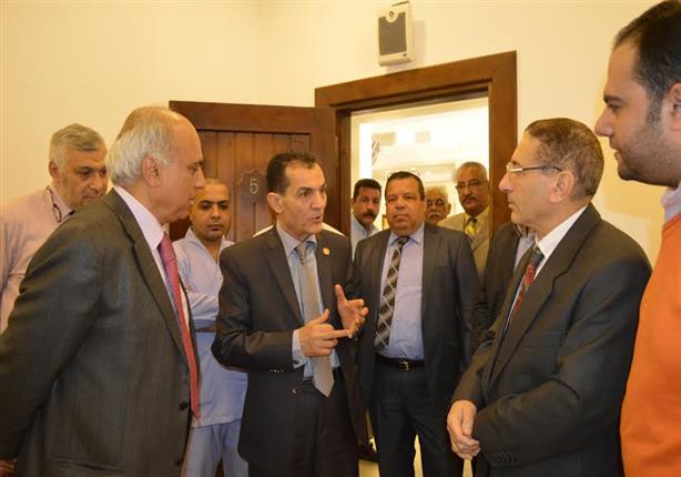 رئيس جامعة الأزهر يتفقد مركز القلب واللجنة الطبية التابع للجامعة رئيس جامعة الأزهر يتفقد مركز القلب واللجنة الطبية التابع للجامعة