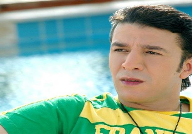 رامز جلال لمصطفى كامل: في واحد هيعمل فرح عشان المقلب بتاعك رامز جلال لمصطفى كامل: في واحد هيعمل فرح عشان المقلب بتاعك