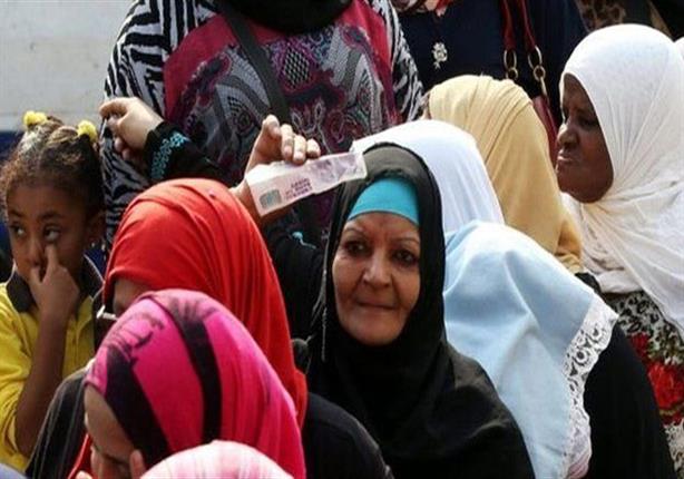 التايمز: الطبقة المتوسطة في مصر تزداد فقرا بسبب الأزمة الاقتصادية التايمز: الطبقة المتوسطة في مصر تزداد فقرا بسبب الأزمة الاقتصادية