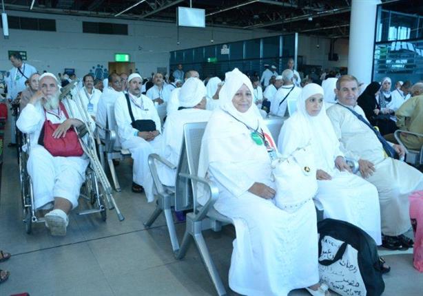 انطلاق أولى رحلات حجاج الجمعيات إلى الأراضي المقدسة انطلاق أولى رحلات حجاج الجمعيات إلى الأراضي المقدسة