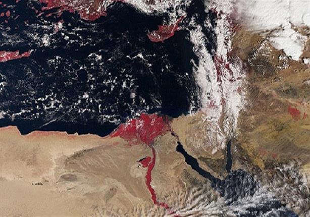 سر ظهور نهر النيل باللون الأحمر في صور التقطت من الفضاء سر ظهور نهر النيل باللون الأحمر في صور التقطت من الفضاء