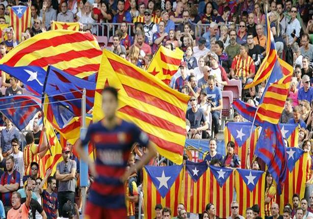 جماهير برشلونة ترفع أعلام "استقلال كاتالونيا" في نهائي الكأس جماهير برشلونة ترفع أعلام "استقلال كاتالونيا" في نهائي الكأس