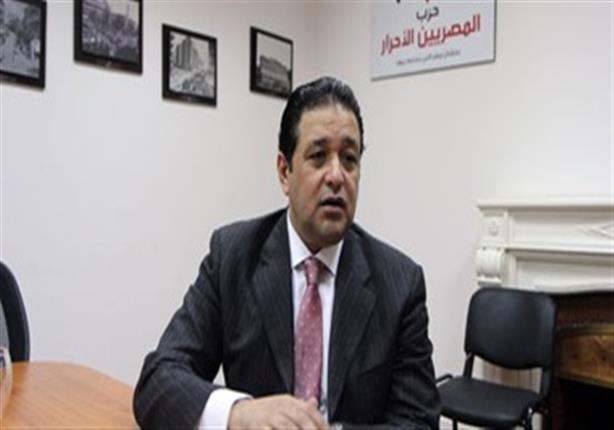 فيديو.. برلماني يكشف خطة الإطاحة بـ 8 وزراء فيديو.. برلماني يكشف خطة الإطاحة بـ 8 وزراء