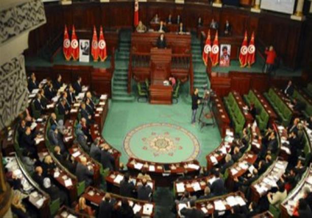 خلاف بشأن نقل صلاحيات البرلمان إلى الحكومة في تونس بسبب أزمة كورونا خلاف بشأن نقل صلاحيات البرلمان إلى الحكومة في تونس بسبب أزمة كورونا