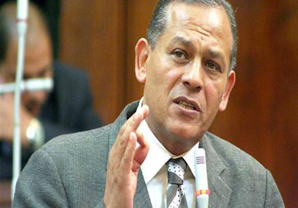 السادات يطالب الحكومة بسرعة ضبط الأسواق وتوعيه المواطنين بالضريبة المضافة السادات يطالب الحكومة بسرعة ضبط الأسواق وتوعيه المواطنين بالضريبة المضافة